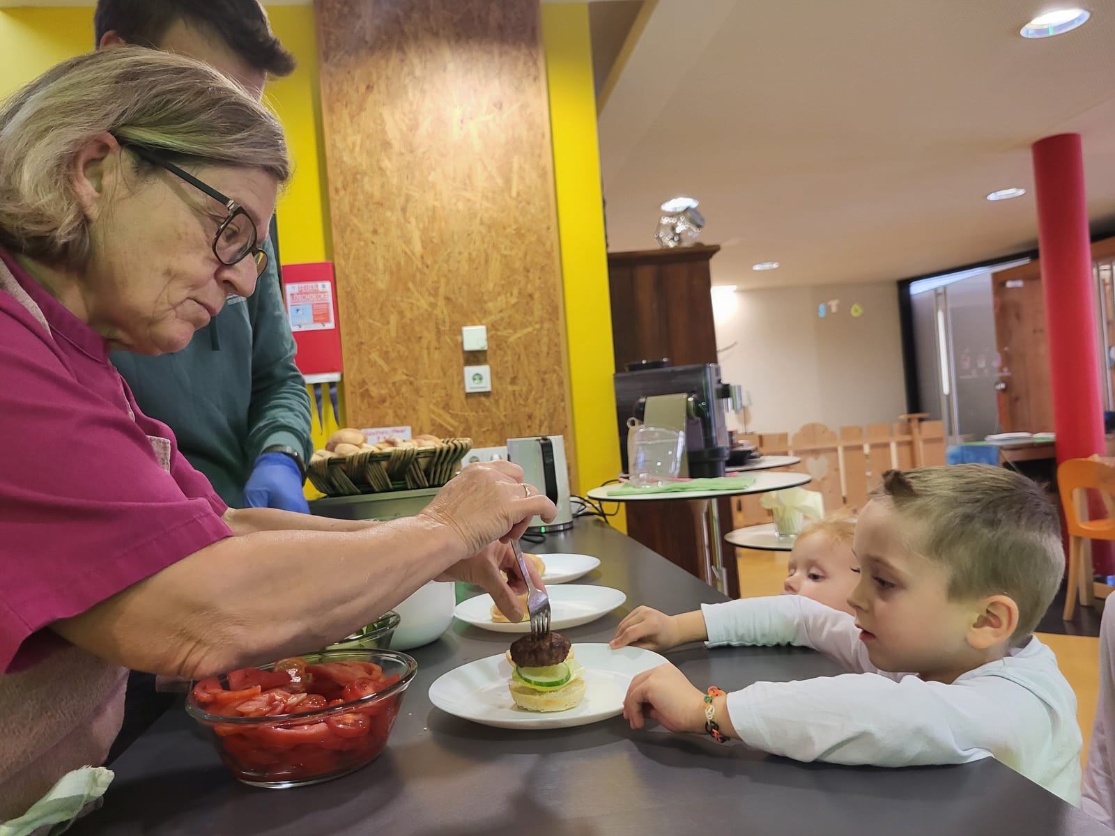 Gedeckter Tisch im Kinderrestaurant